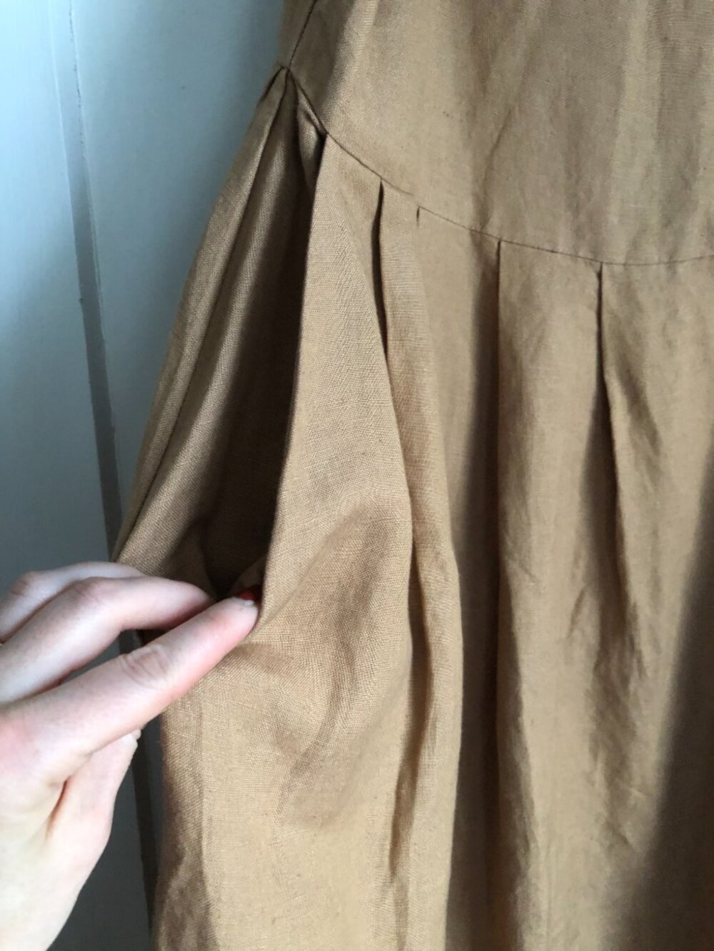 First Rite Linen Midi Dress - Picture 6 of 8